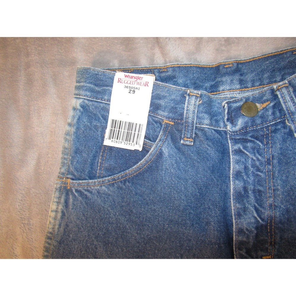 Wrangler Rugged Wear Mens Relaxed Fit Denim Shorts Blue Made in USA 36505AI 29